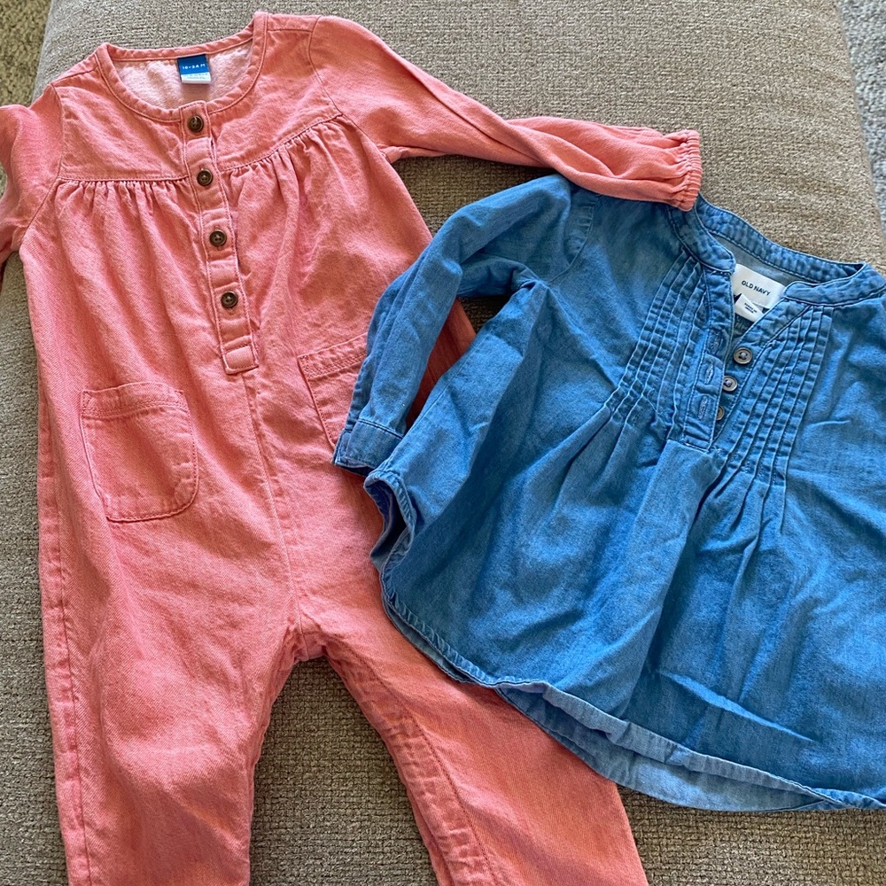 OLD NAVY BUNDLE - GIRLS - EUC - 18-24 months